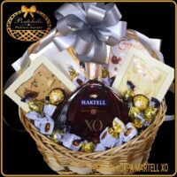 Ekskluzivan muški poklon sa vrhunskim konjakom korpa Martell XO, gift basket for men